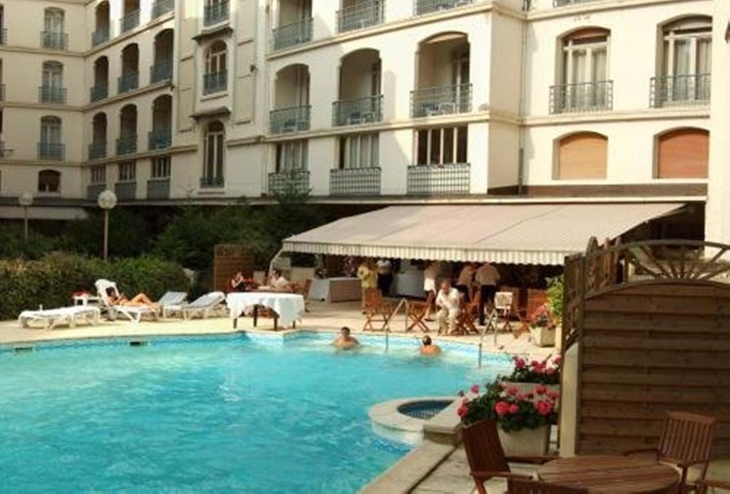 Hotel Aletti Palace 비시 외부 사진